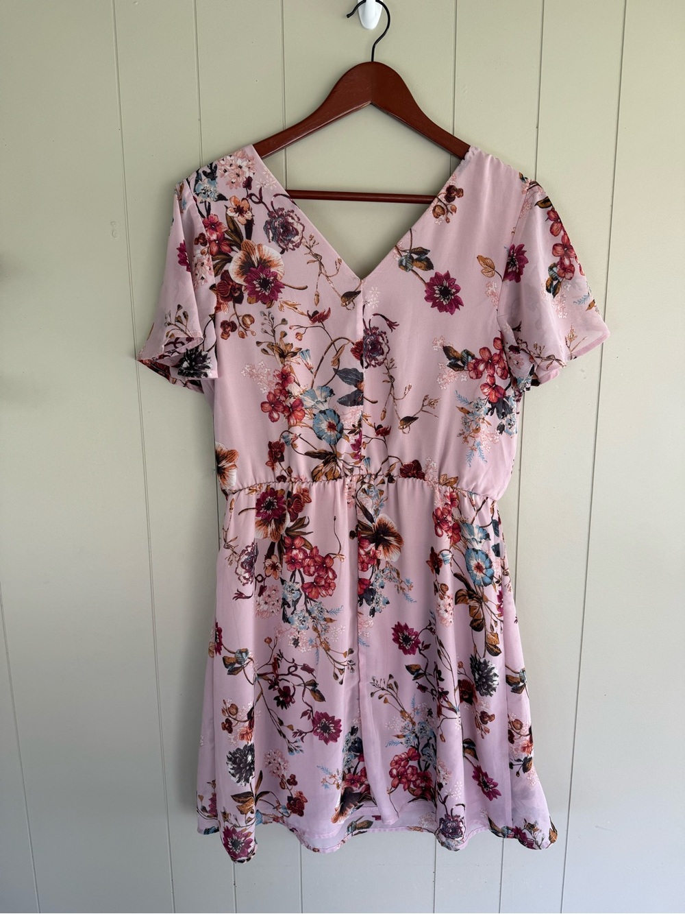 Floral Ruffle V-Neck Pink Wrap Dress - Picture 2 of 3